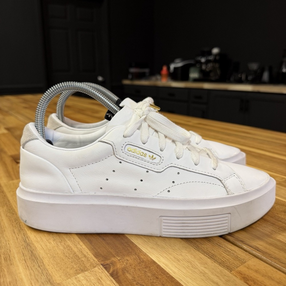 adidas Sleek Super Women's Size 7.5 White Leather Platform Sneakers EF8858